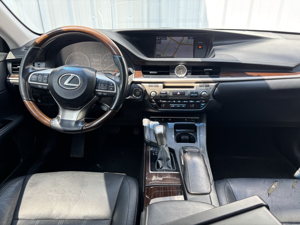 Used Car 2016 Lexus Es  350 For Sale In Austin, Texas