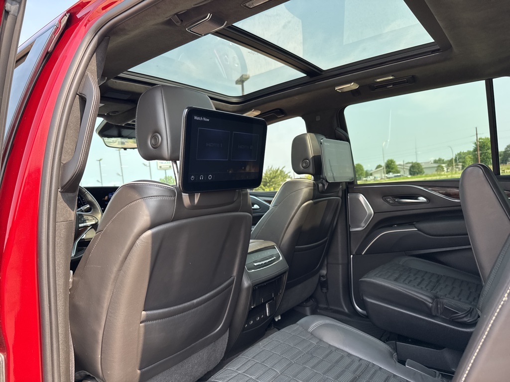 2023 Cadillac Escalade ESV