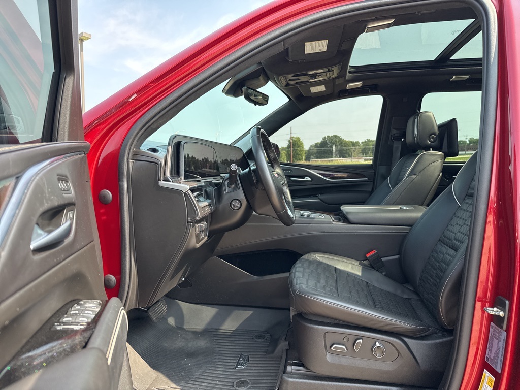 2023 Cadillac Escalade ESV