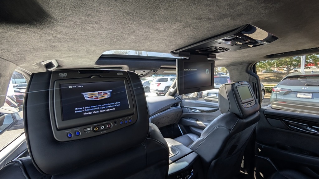 2019 Cadillac Escalade ESV Platinum Edition White at Bayway Cadillac of The Woodlands