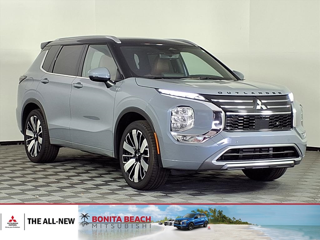 2025 Mitsubishi Outlander SEL's photo