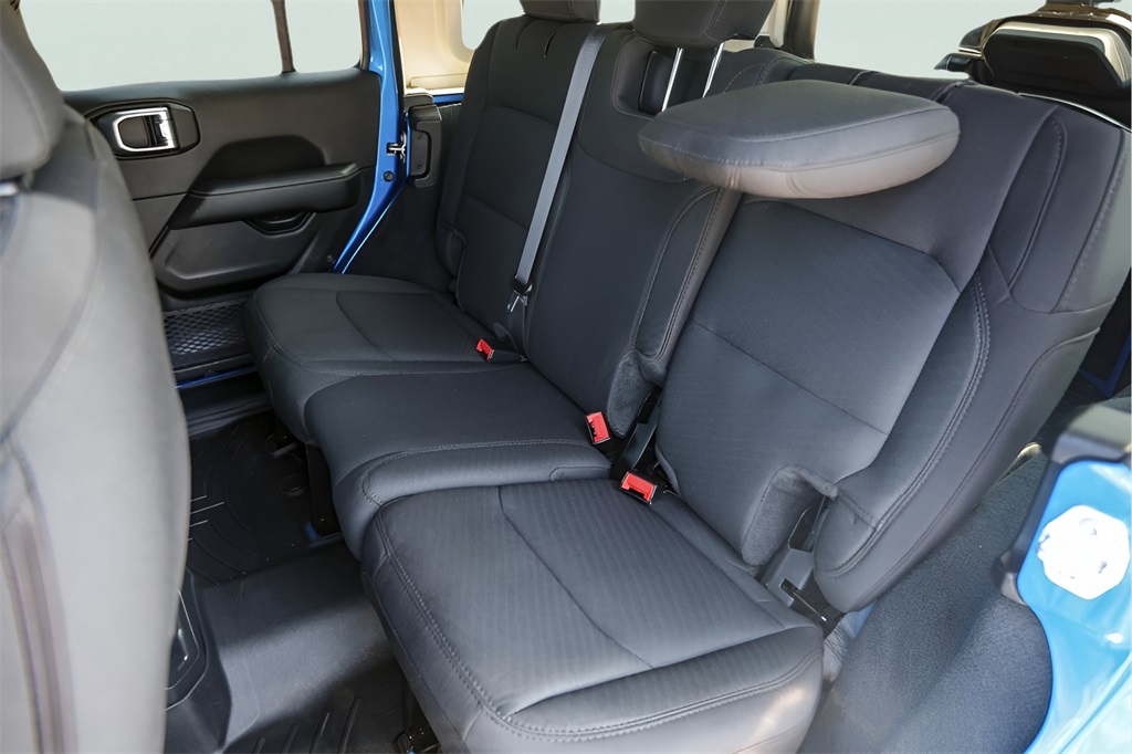Used Car 2022 Jeep Wrangler  Unlimited Sahara For Sale Under $35,000 In Austin, Texas