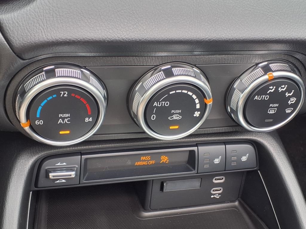 2025 Mazda MX-5 Miata RF Grand Touring - 11