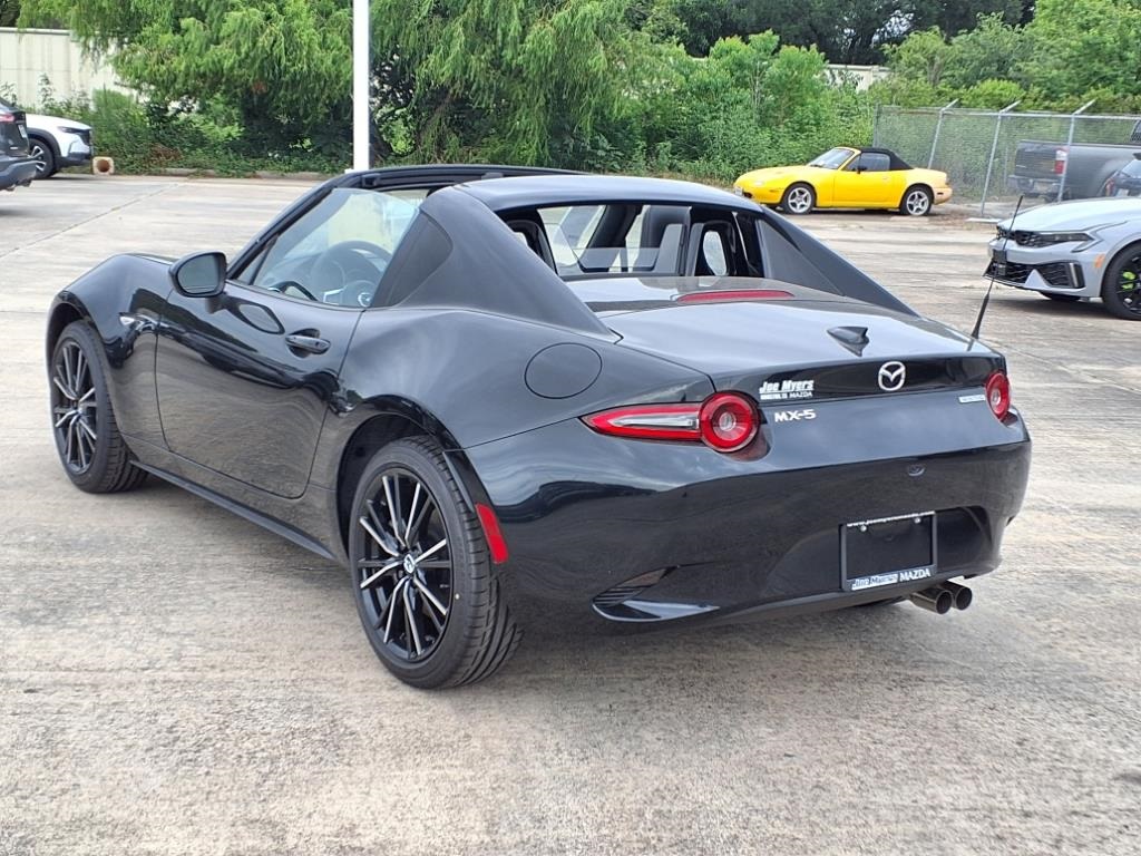 2025 Mazda MX-5 Miata RF Grand Touring - 1