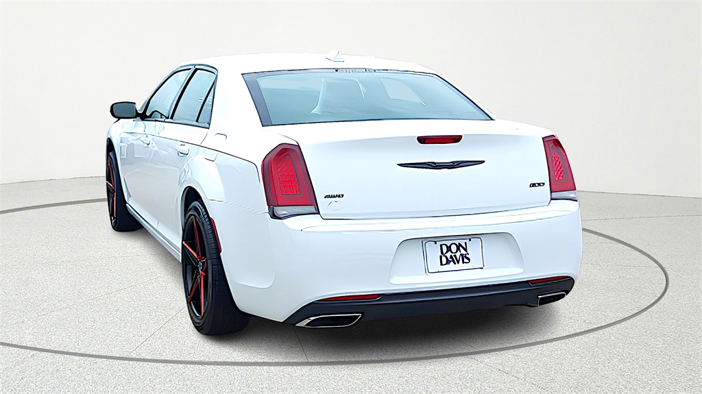 2022 Chrysler 300