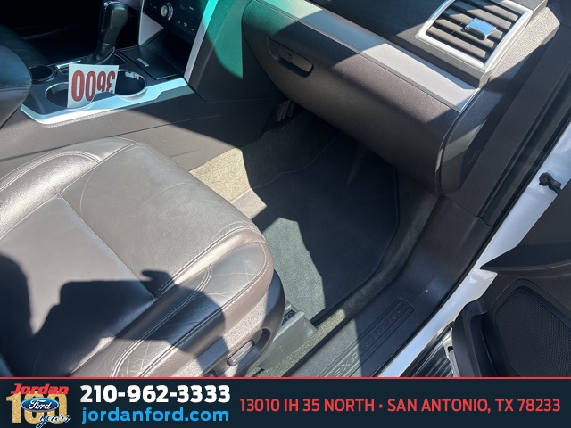 Used Car 2014 Ford Explorer  Xlt For Sale Under $12,000 In San Antonio, Texas