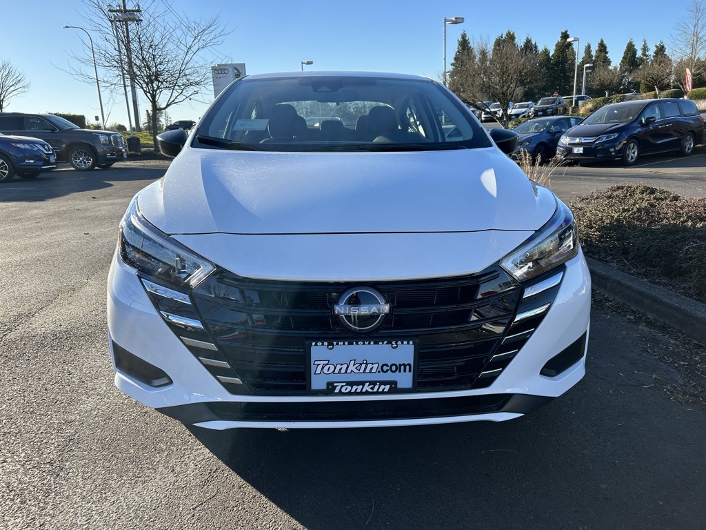 2025 Nissan Versa 1.6 S photo 2