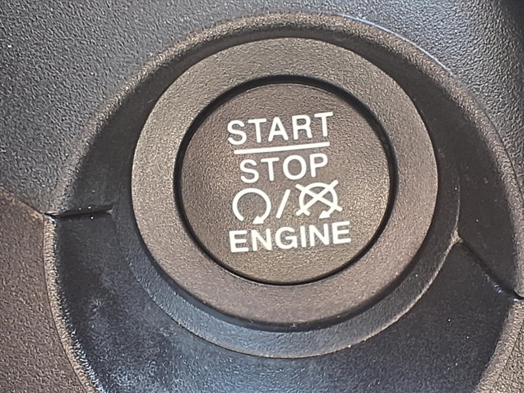 2019 Jeep Compass Latitude Black at Bayshore Chrysler Jeep Dodge Ram