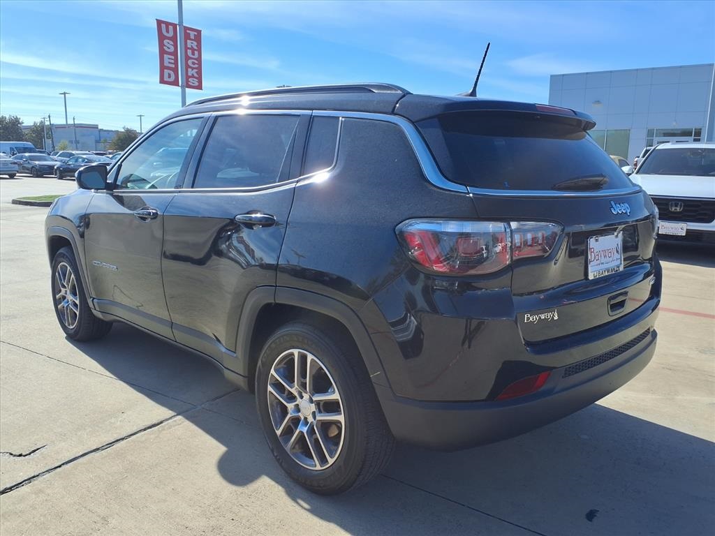2019 Jeep Compass Latitude Black at Bayshore Chrysler Jeep Dodge Ram
