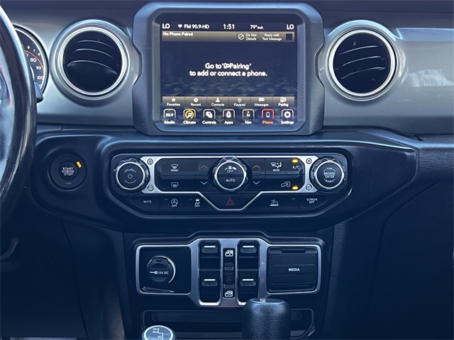 2022 Jeep Gladiator Overland Black at Shottenkirk Kia Fort Bend