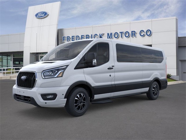 2025 Ford Transit Passenger 350 XLT Low Roof LB RWD