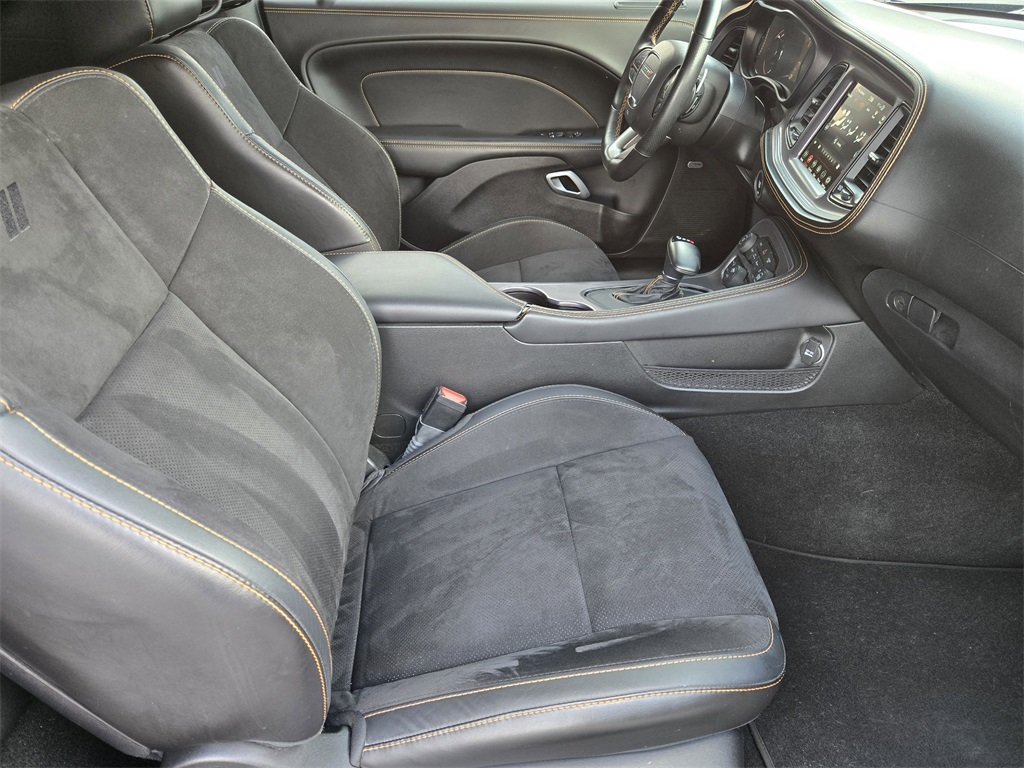 2023 Dodge Challenger GT - 11