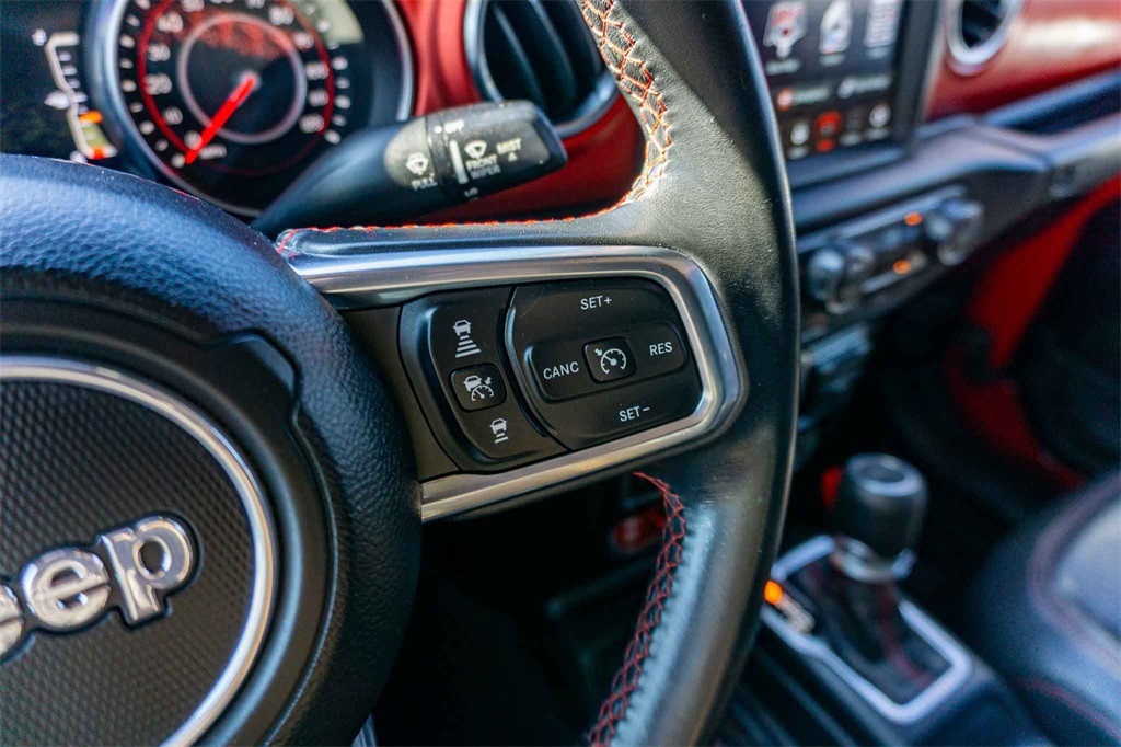 Used Car 2020 Jeep Gladiator  Rubicon For Sale Under $30,000 In San Marcos, Texas