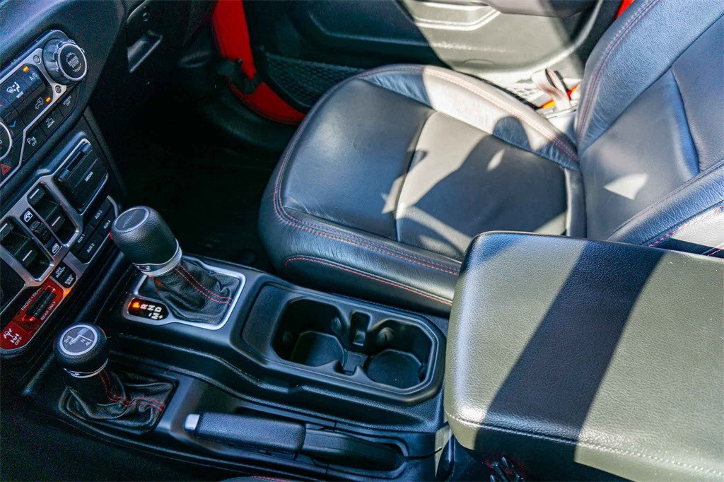 Used Car 2020 Jeep Gladiator  Rubicon For Sale Under $30,000 In San Marcos, Texas