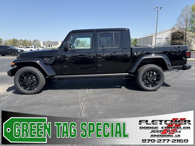 2025 Jeep Gladiator Nighthawk 