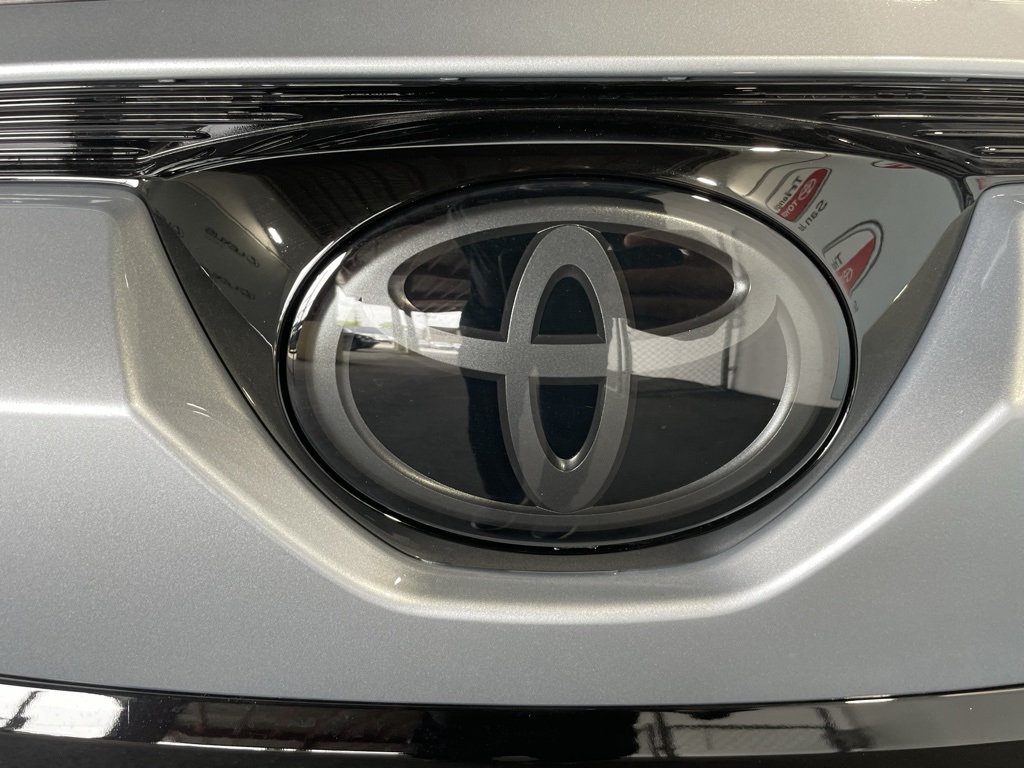 Thumbnail: 2026 Toyota Corolla Cross - 12