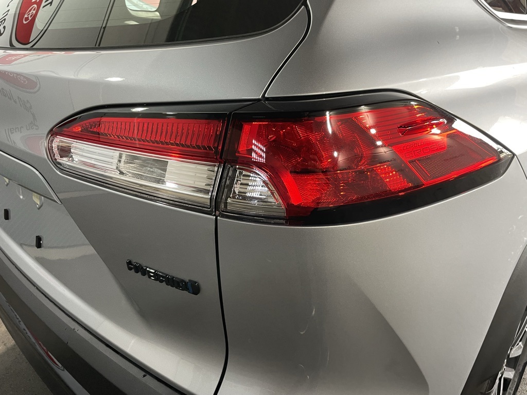 Thumbnail: 2026 Toyota Corolla Cross - 16