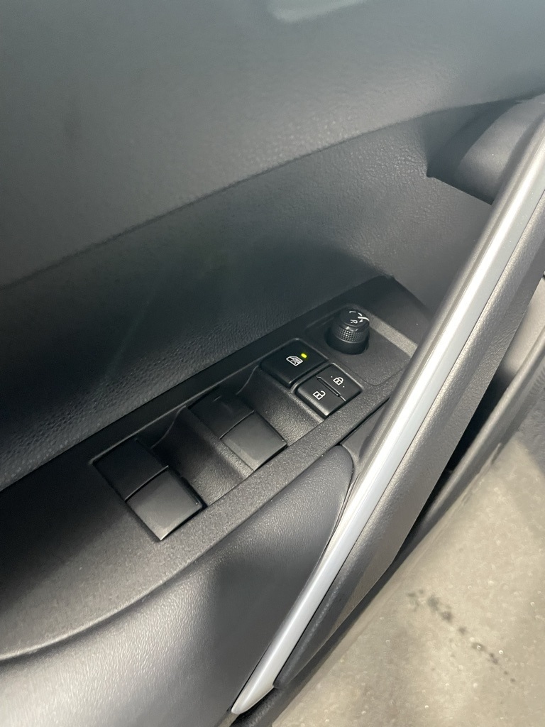 Thumbnail: 2026 Toyota Corolla Cross - 30