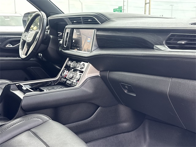 2022 GMC Yukon XL Denali White at Classic Chevrolet Galveston