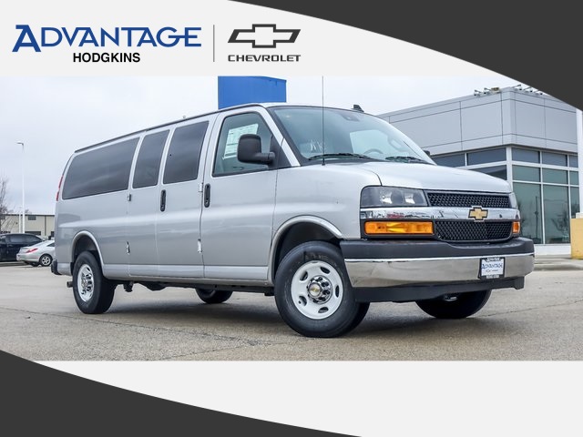 2025 Chevrolet Express 3500 LT Extended RWD