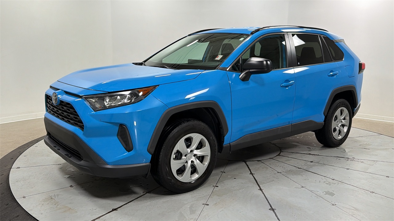2019 Toyota RAV4 LE FWD