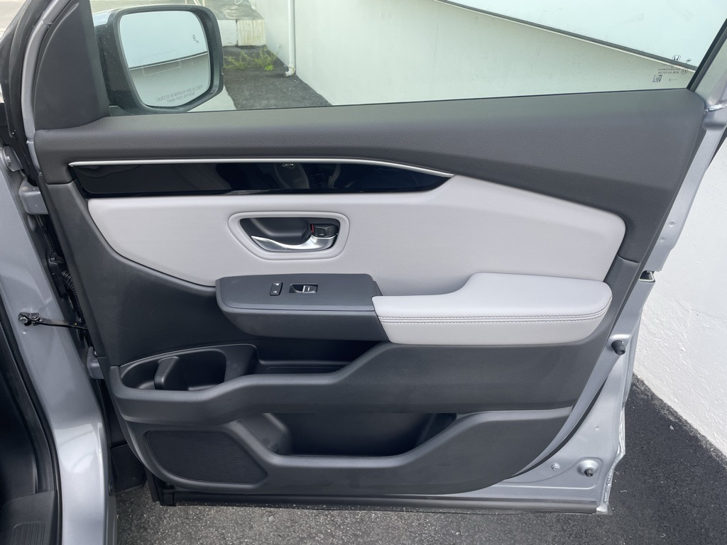 Thumbnail: 2025 Honda Pilot - 23