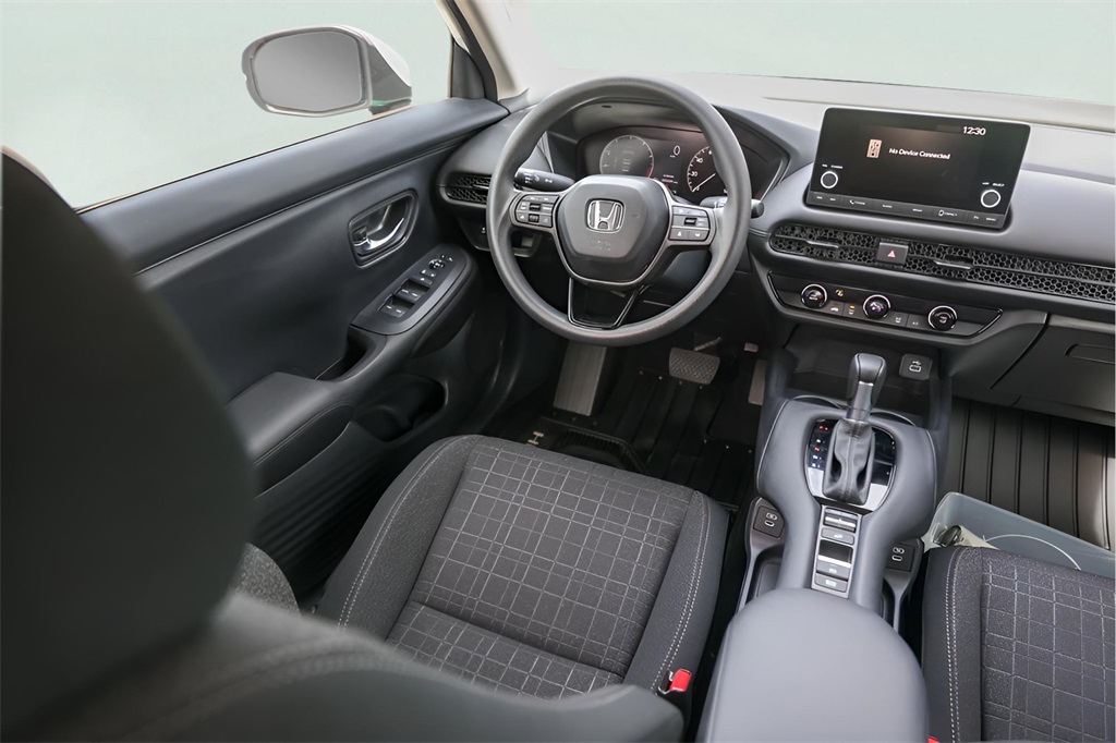 Used Car 2025 Honda Hr-v  Lx For Sale Under $30,000 In Austin, Texas