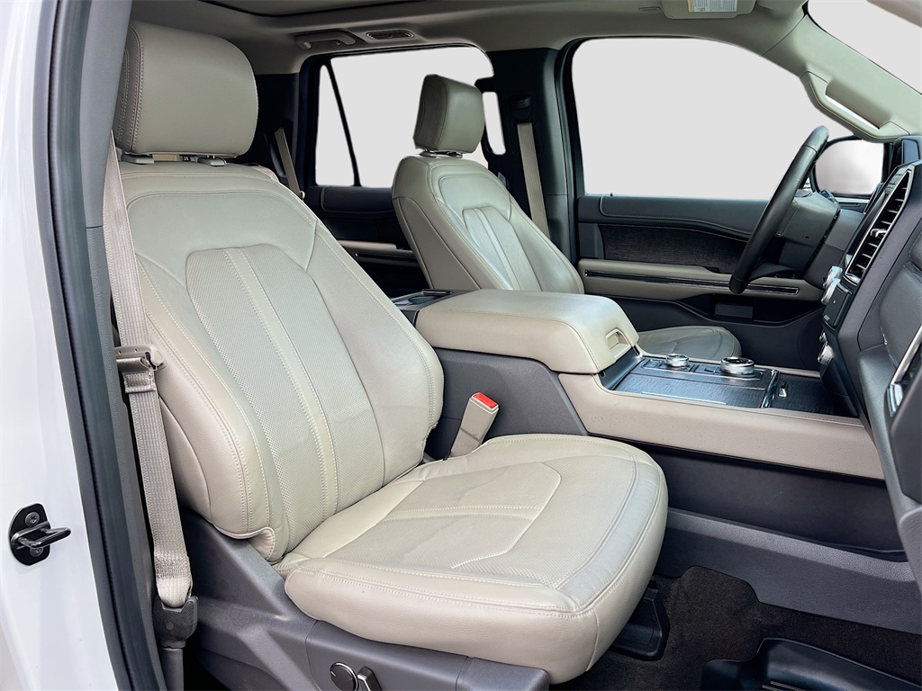 2020 Ford Expedition Limited White at Bravo Nissan