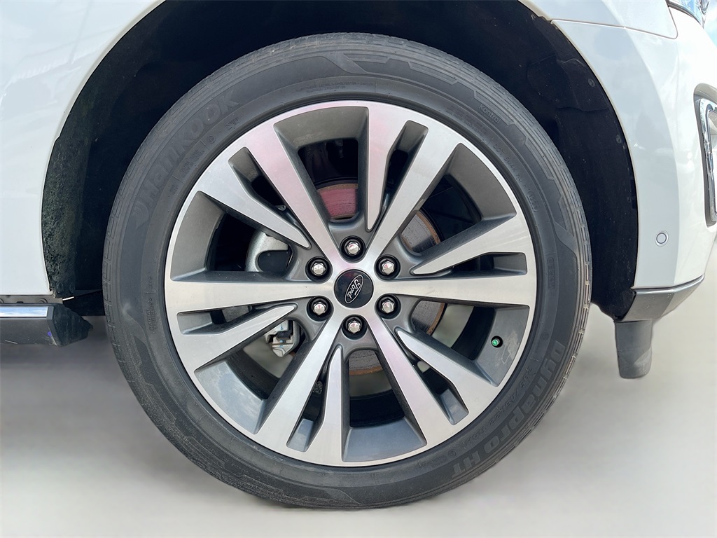 2020 Ford Expedition Limited White at Bravo Nissan