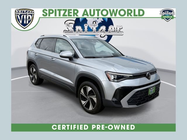 2025 Volkswagen Taos SE 4Motion