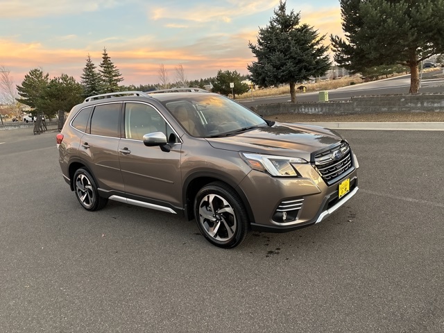 2022 Subaru Forester Touring