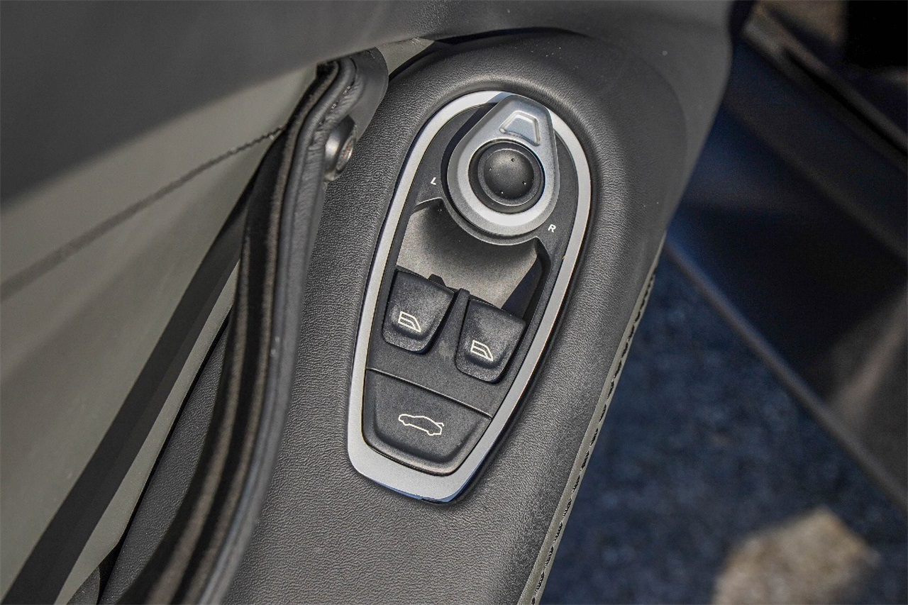 Used Car 2022 Aston Martin Vantage  For Sale Price N/a In Austin, Texas