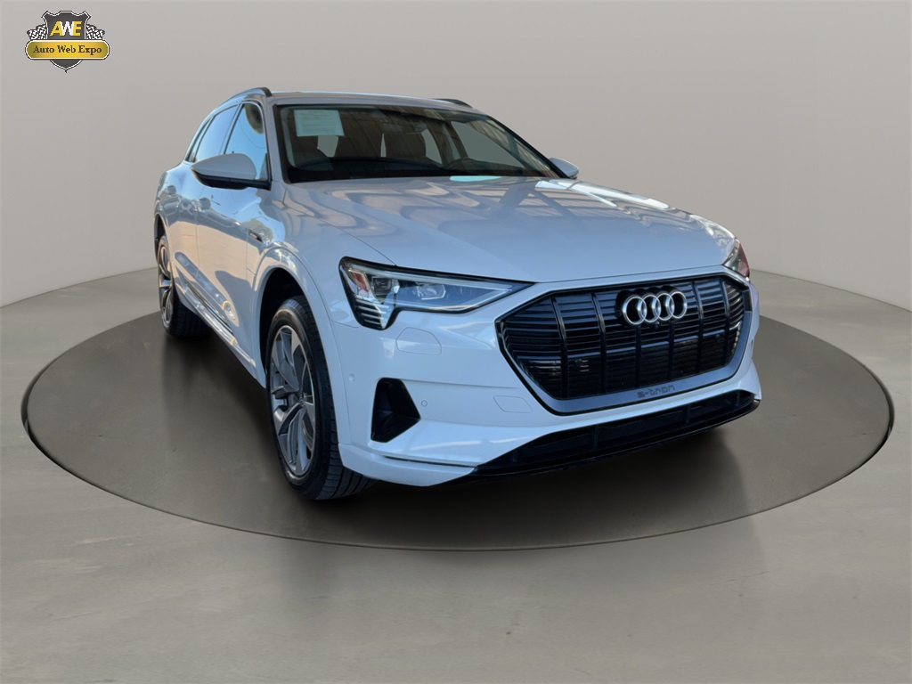 2021 Audi e-tron quattro Premium Plus SUV