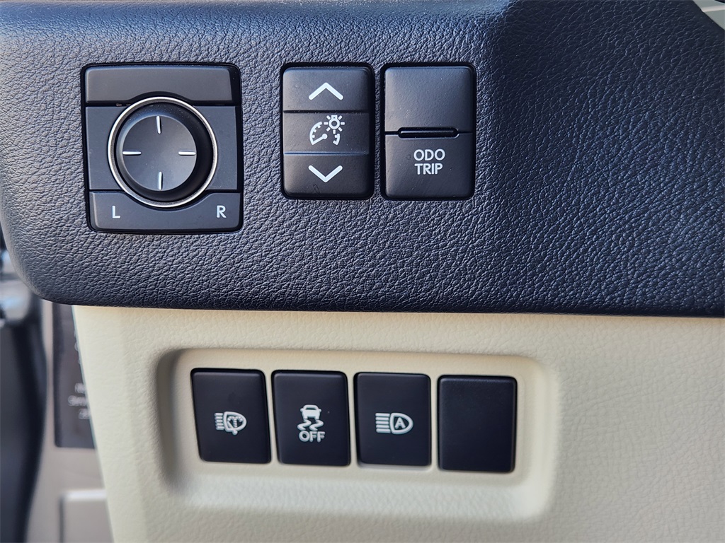 2020 Lexus GX 460 Silver at Westside Lexus