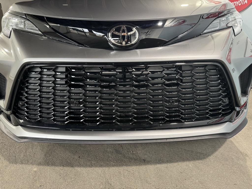 Thumbnail: 2026 Toyota Sienna - 12