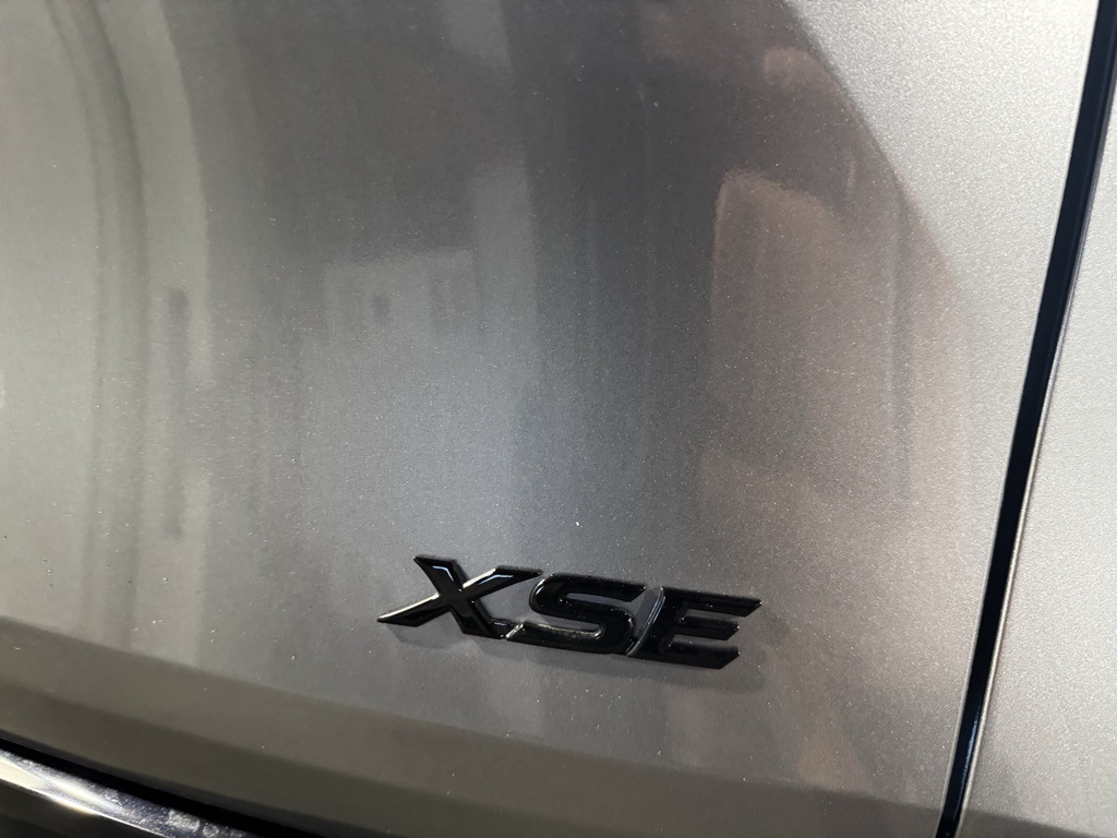 Thumbnail: 2026 Toyota Sienna - 17