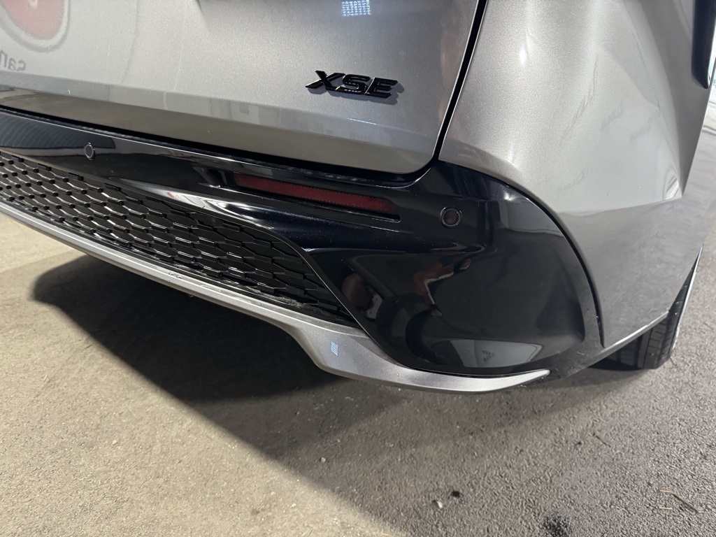 Thumbnail: 2026 Toyota Sienna - 18