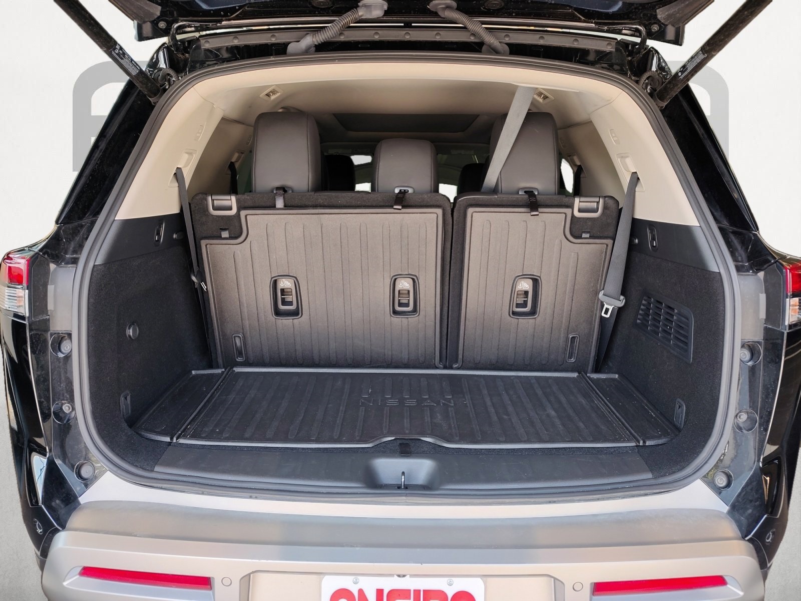 Used Car 2024 Nissan Pathfinder  Platinum For Sale Under $40,000 In San Antonio, Texas