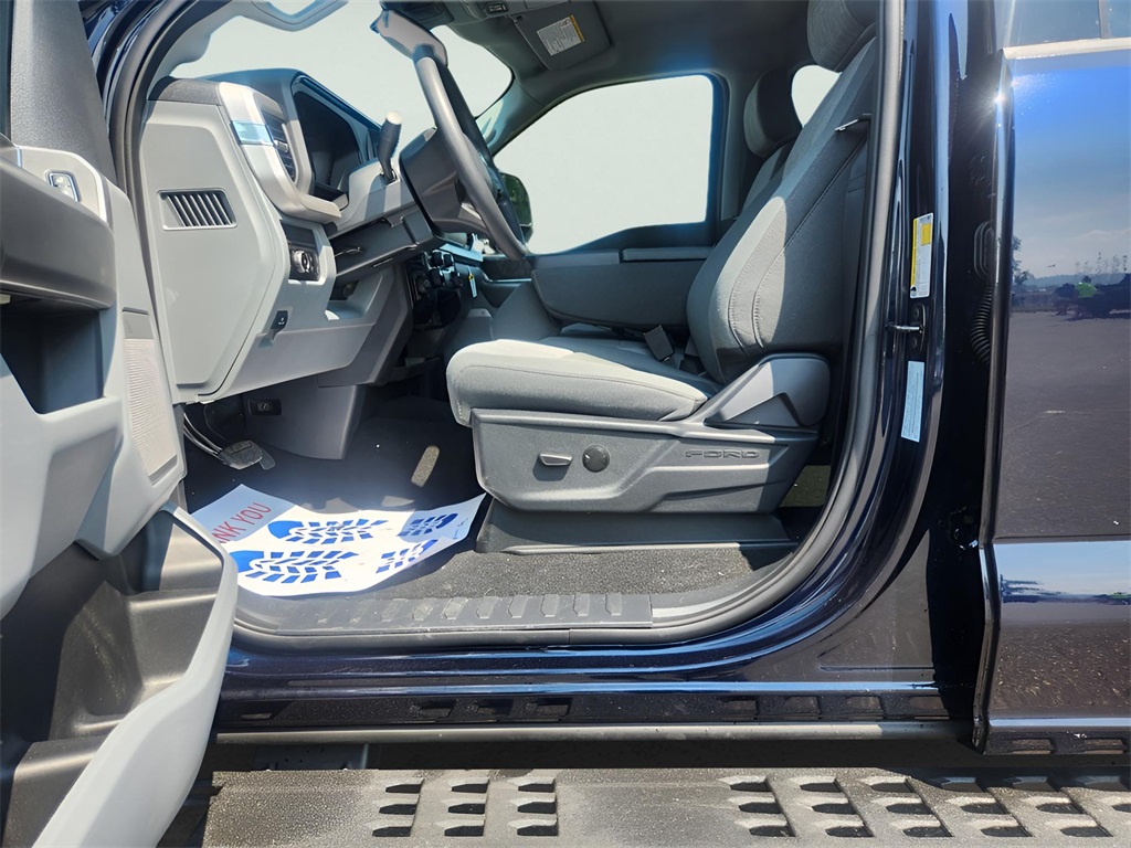 2025 Ford F-350SD