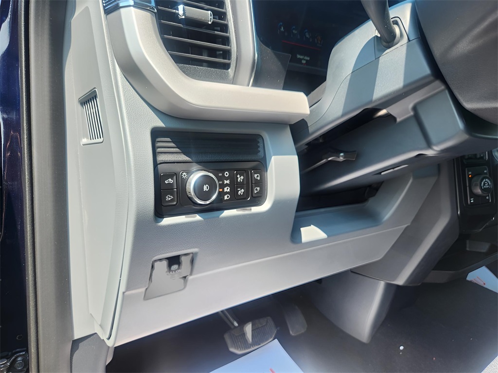 2025 Ford F-350SD