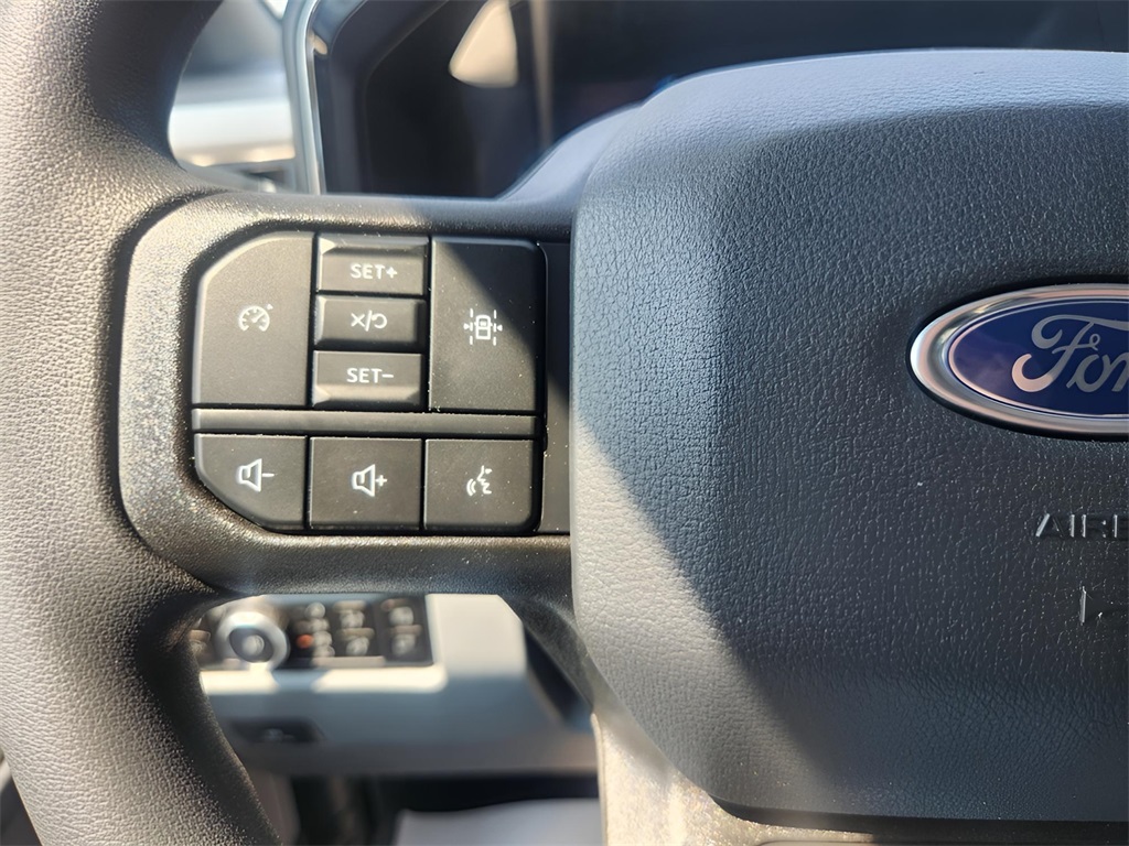 2025 Ford F-350SD