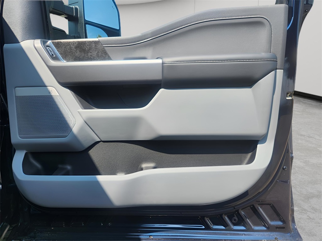 2025 Ford F-350SD