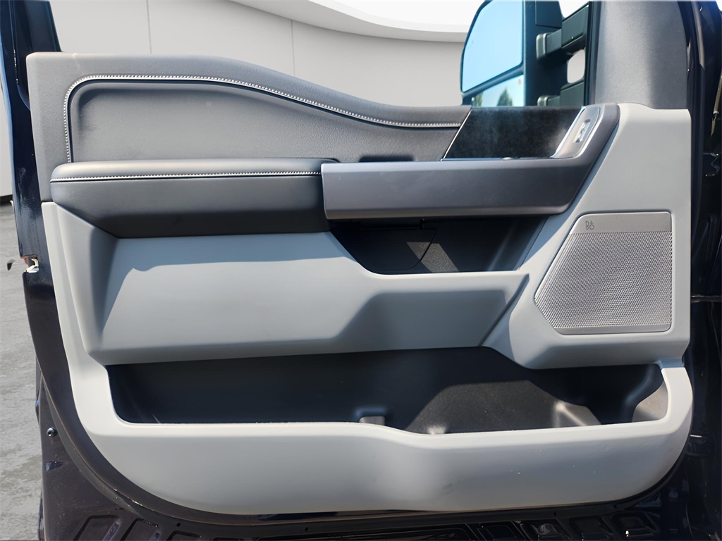 2025 Ford F-350SD