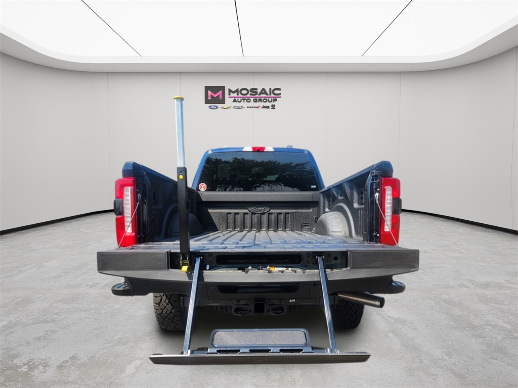 2025 Ford F-350SD