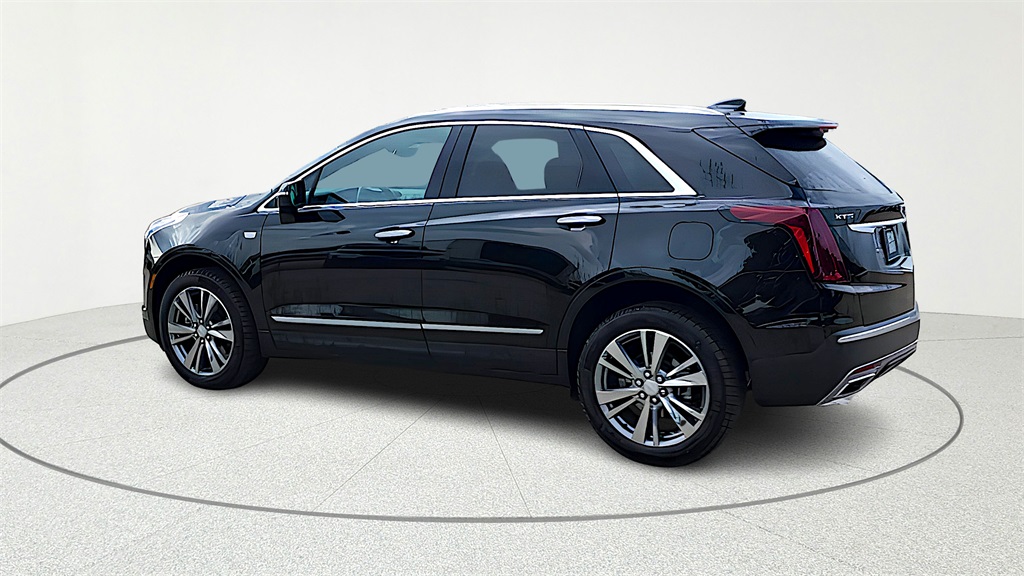 2025 Cadillac XT5