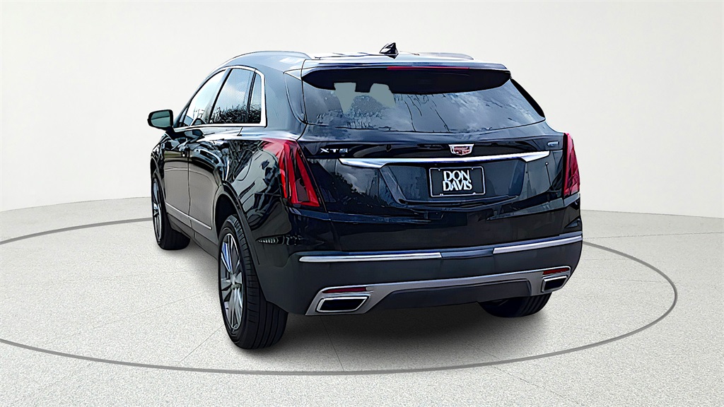 2025 Cadillac XT5