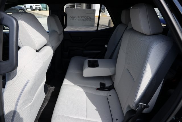 2025 Toyota 4Runner SR5 - 11