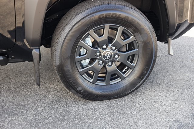 2025 Toyota 4Runner SR5 - 8