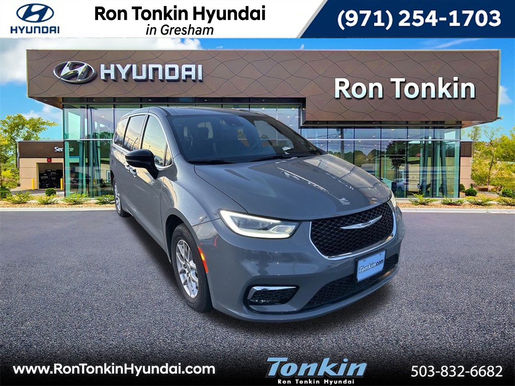 2025 Chrysler Pacifica Select FWD