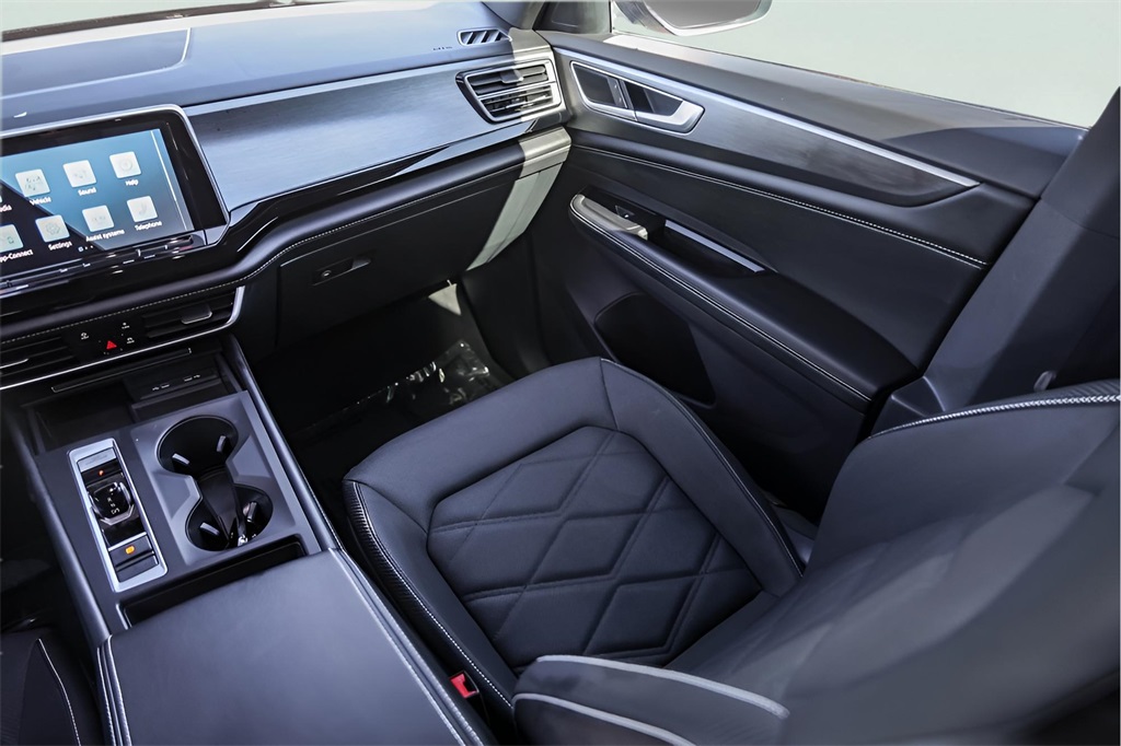 Used Car 2024 Volkswagen Atlas Cross Sport  2.0t Se For Sale Under $30,000 In Austin, Texas